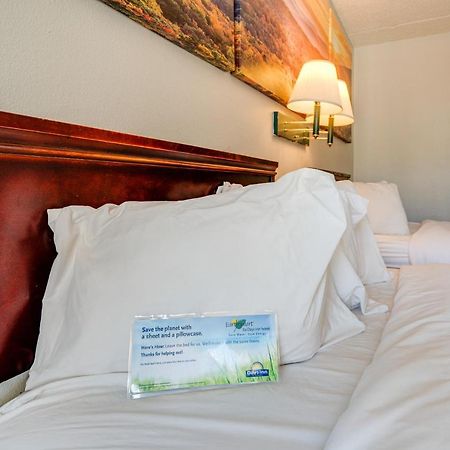 Days Inn By Wyndham Nashville Saint Thomas West Hospital Ngoại thất bức ảnh
