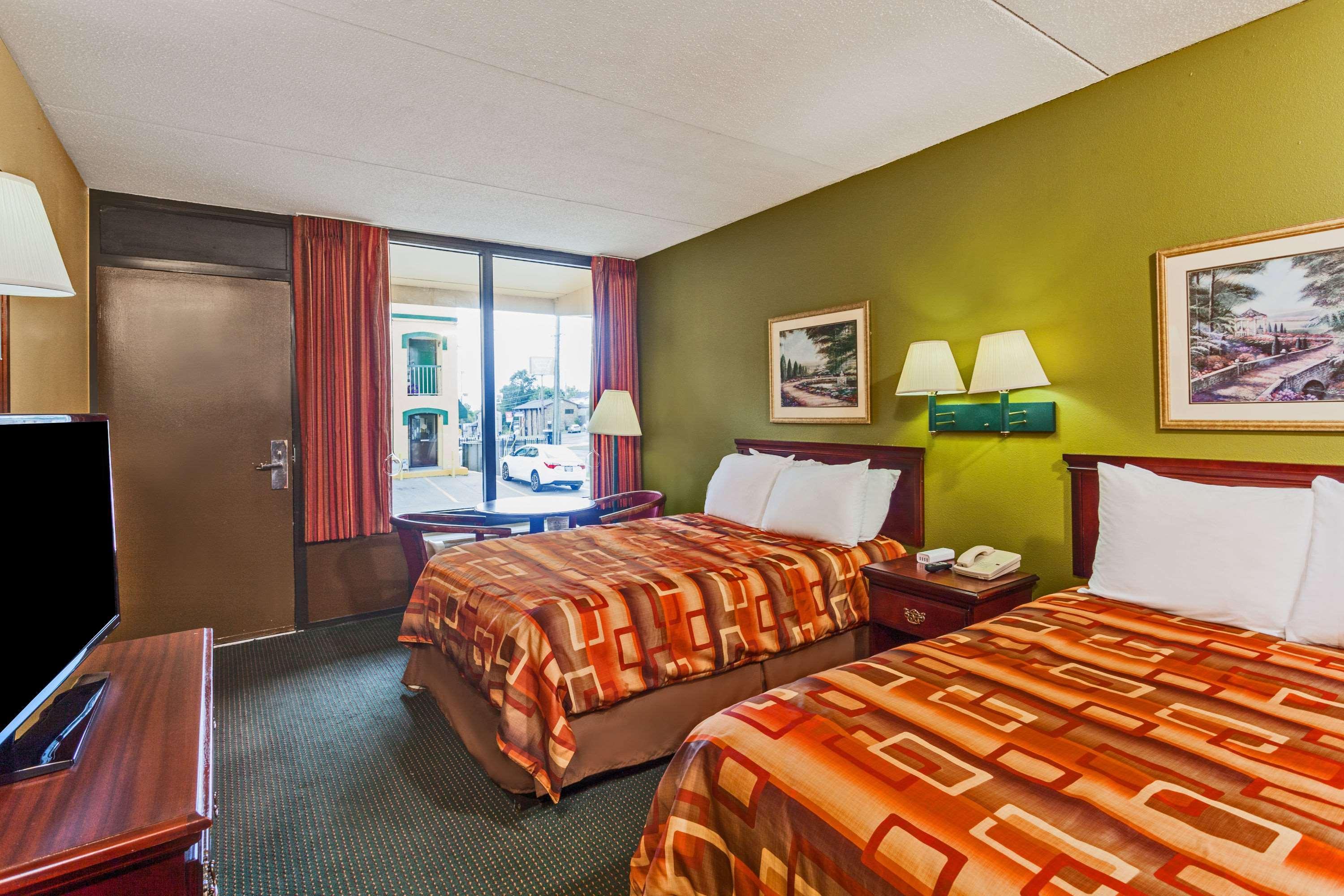 Days Inn By Wyndham Nashville Saint Thomas West Hospital Ngoại thất bức ảnh